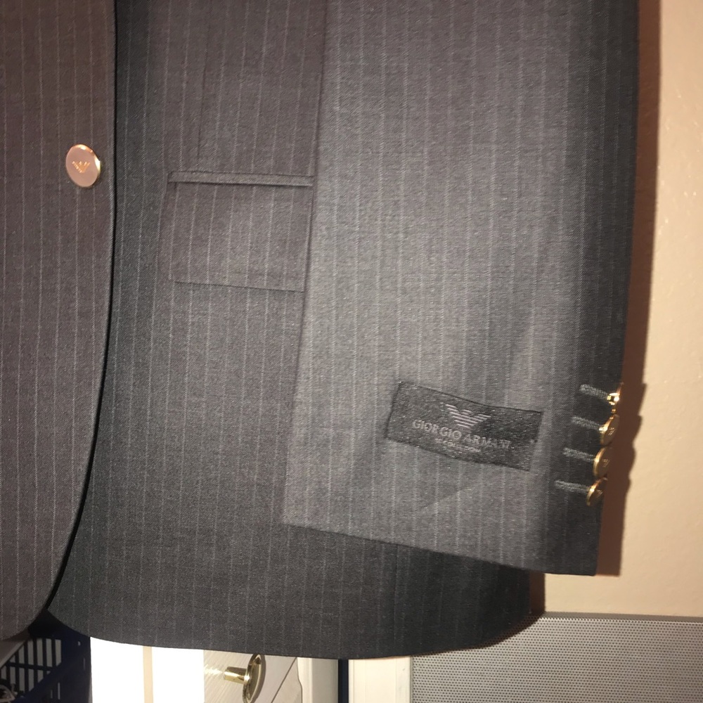Giorgio Armani suite-blazer and pants - Picture 3 of 12